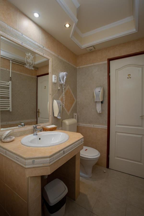 Quadruple Room,1011993745:JPEG
