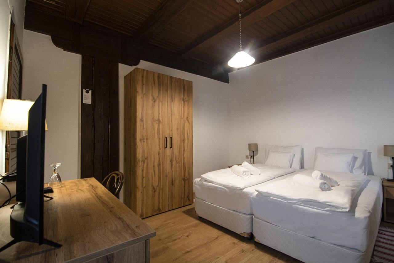 Double or Twin Room with Private Bathroom,1021185175:JPEG