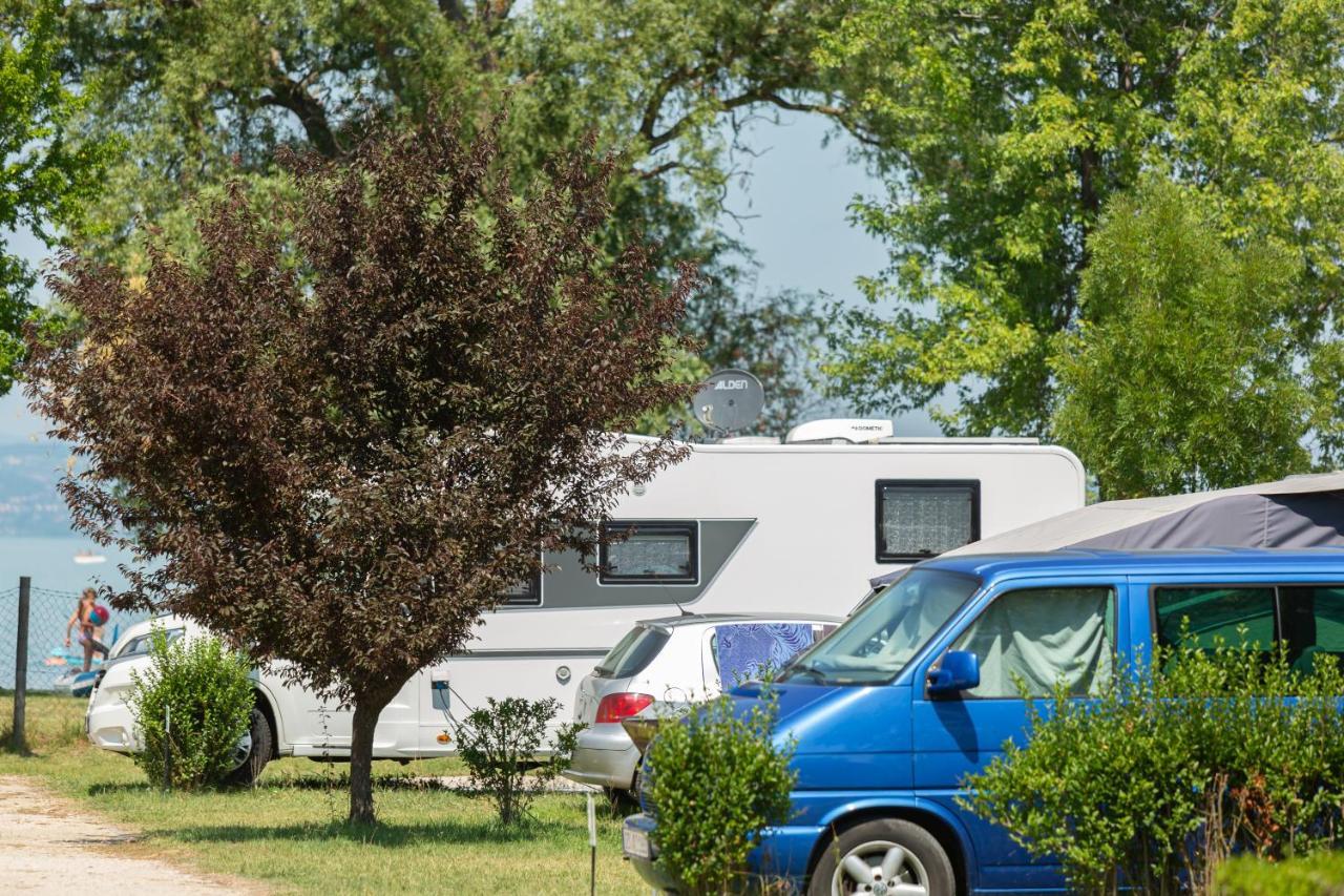 Empty spot 40-59 m2 tent or caravan
