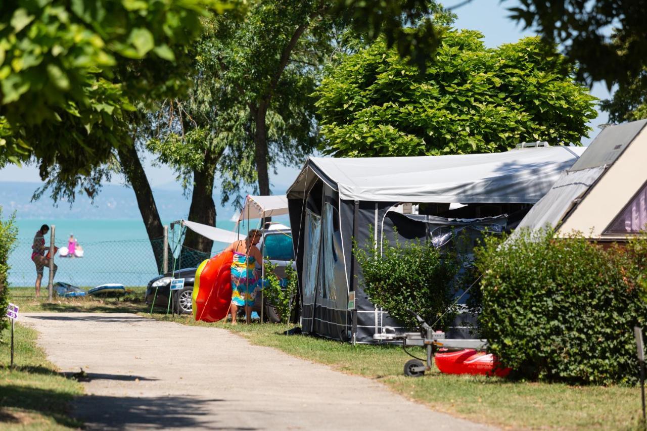 Empty spot 40-59 m2 tent or caravan
