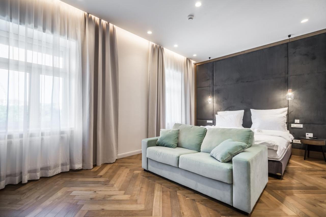 Deluxe Double Room Extra Bed