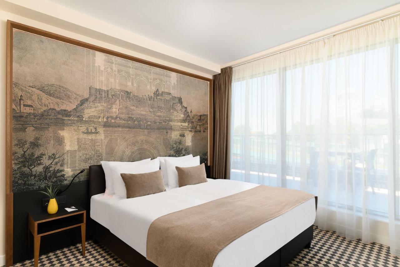 Superior Twin Room City View