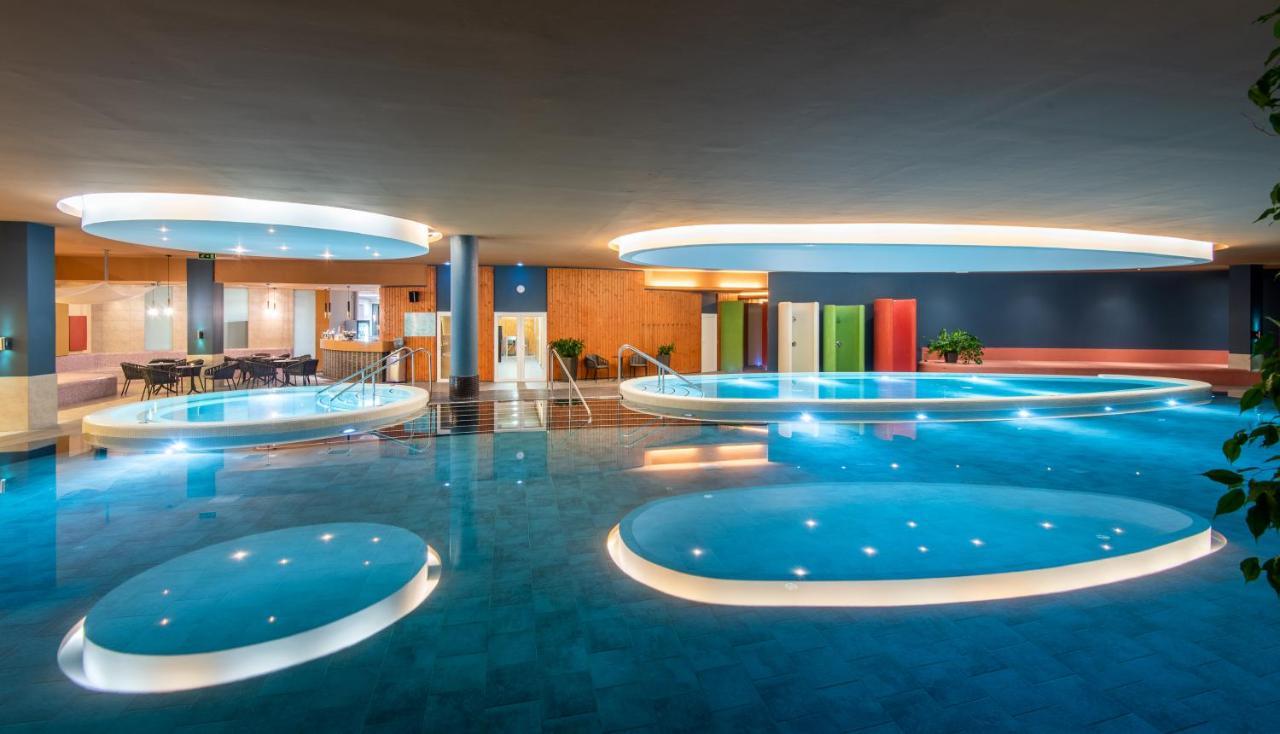 Suite Spa Bath