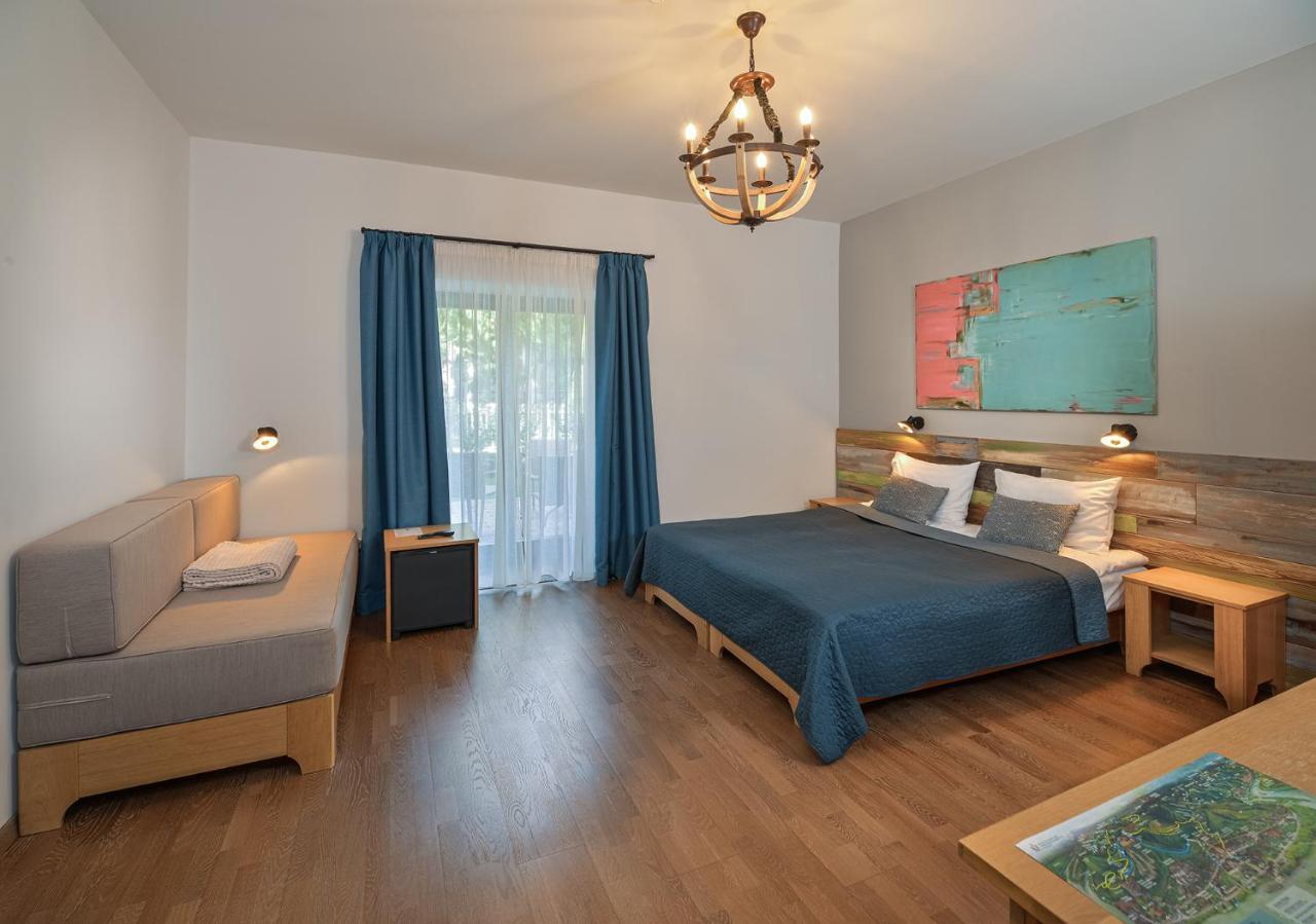 Triple Room Balcony