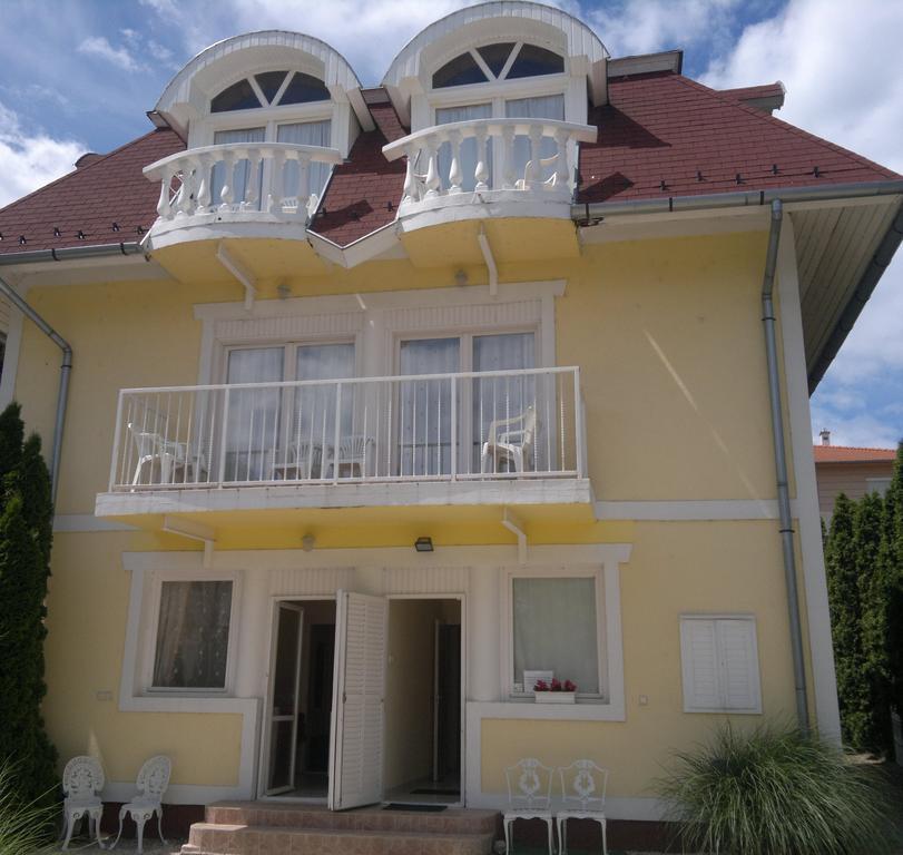 Studio Apartment,380138077:JPEG