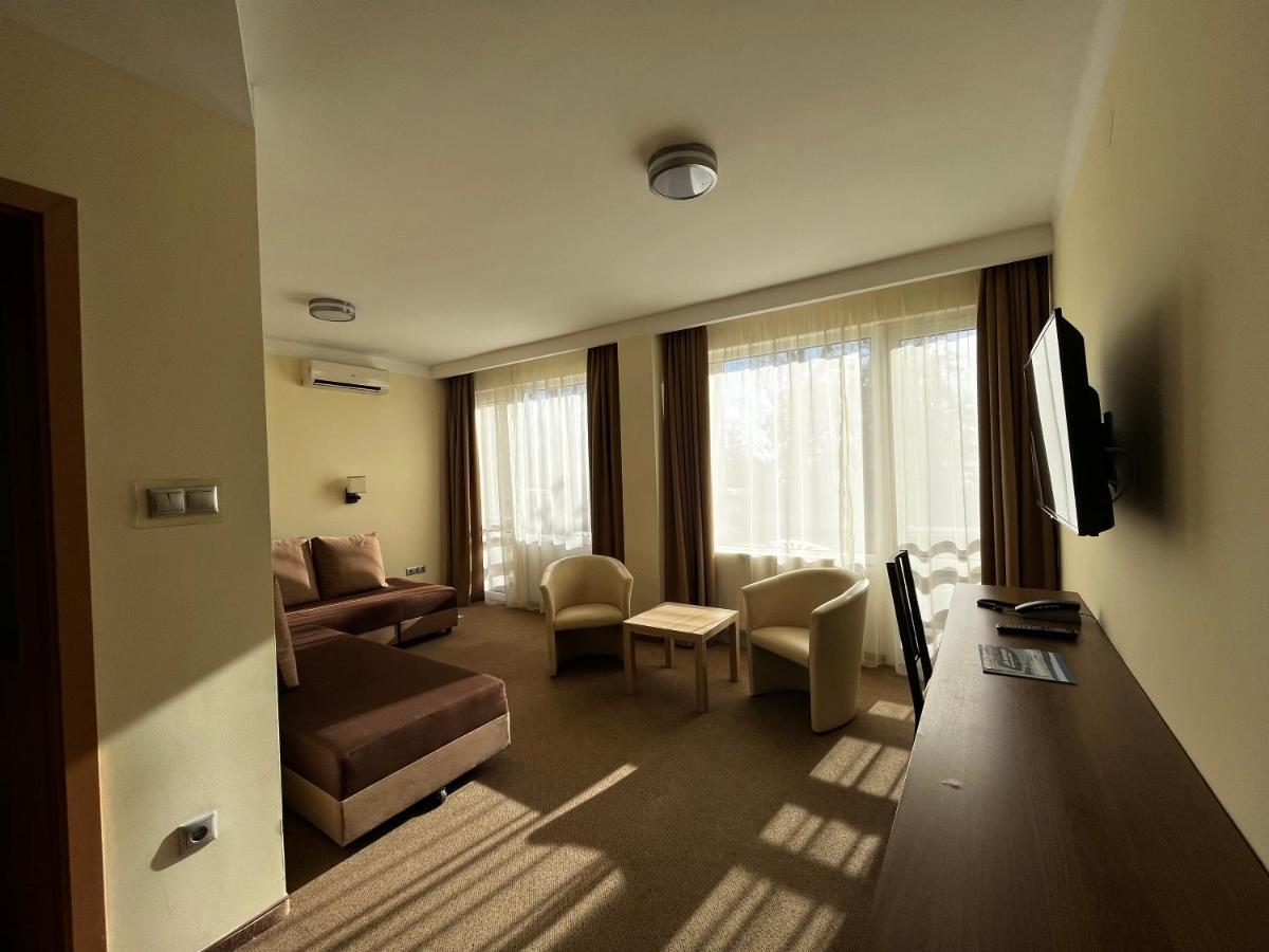 One-Bedroom Suite,1194962278:JPEG