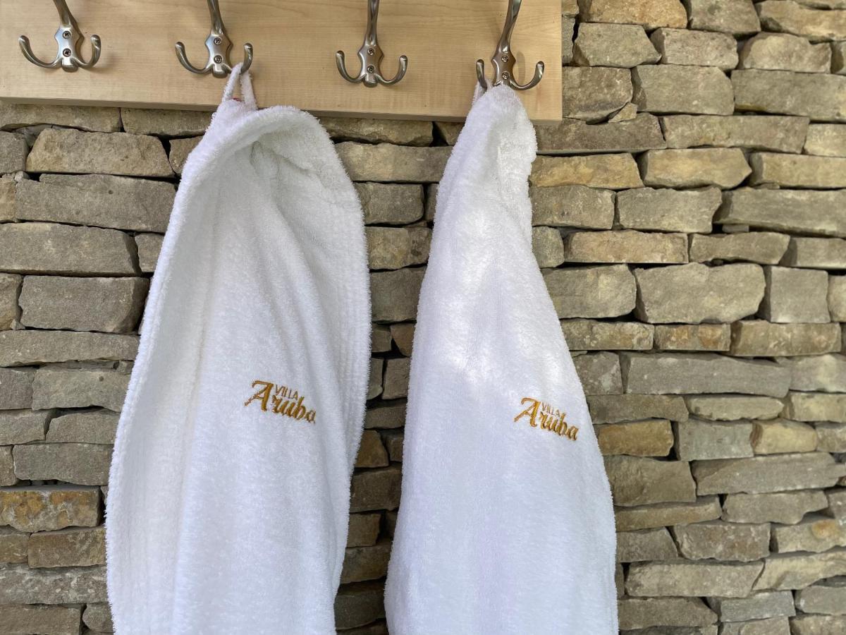 King Room Spa Bath