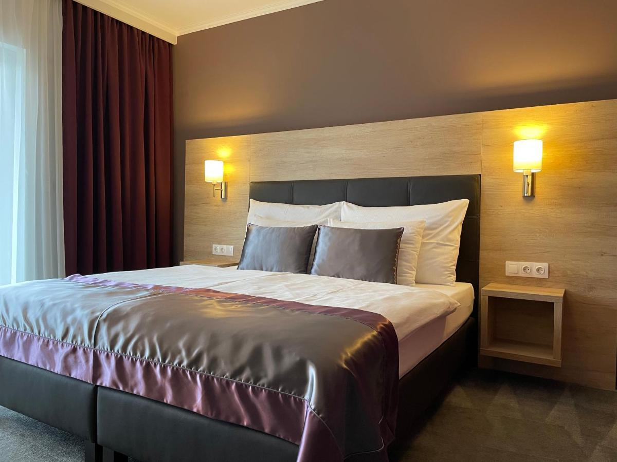 King Room Spa Bath