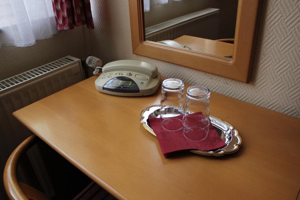 Single Room Air Conditioning