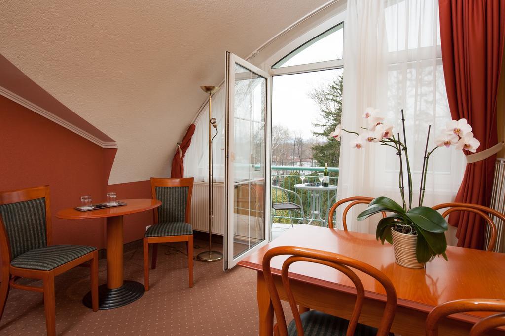 Standard Suite