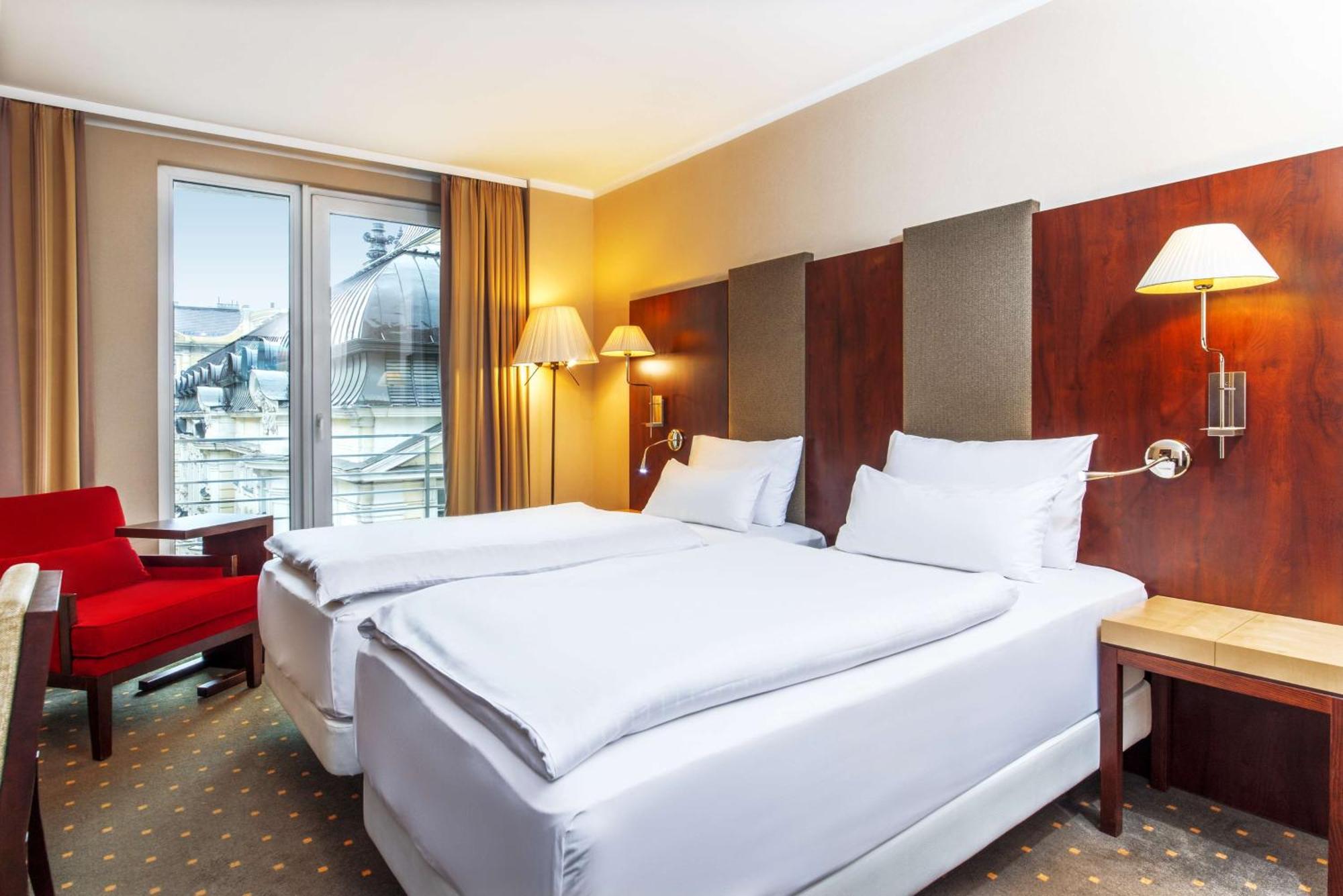 Standard Twin Room,1656171381:JPEG