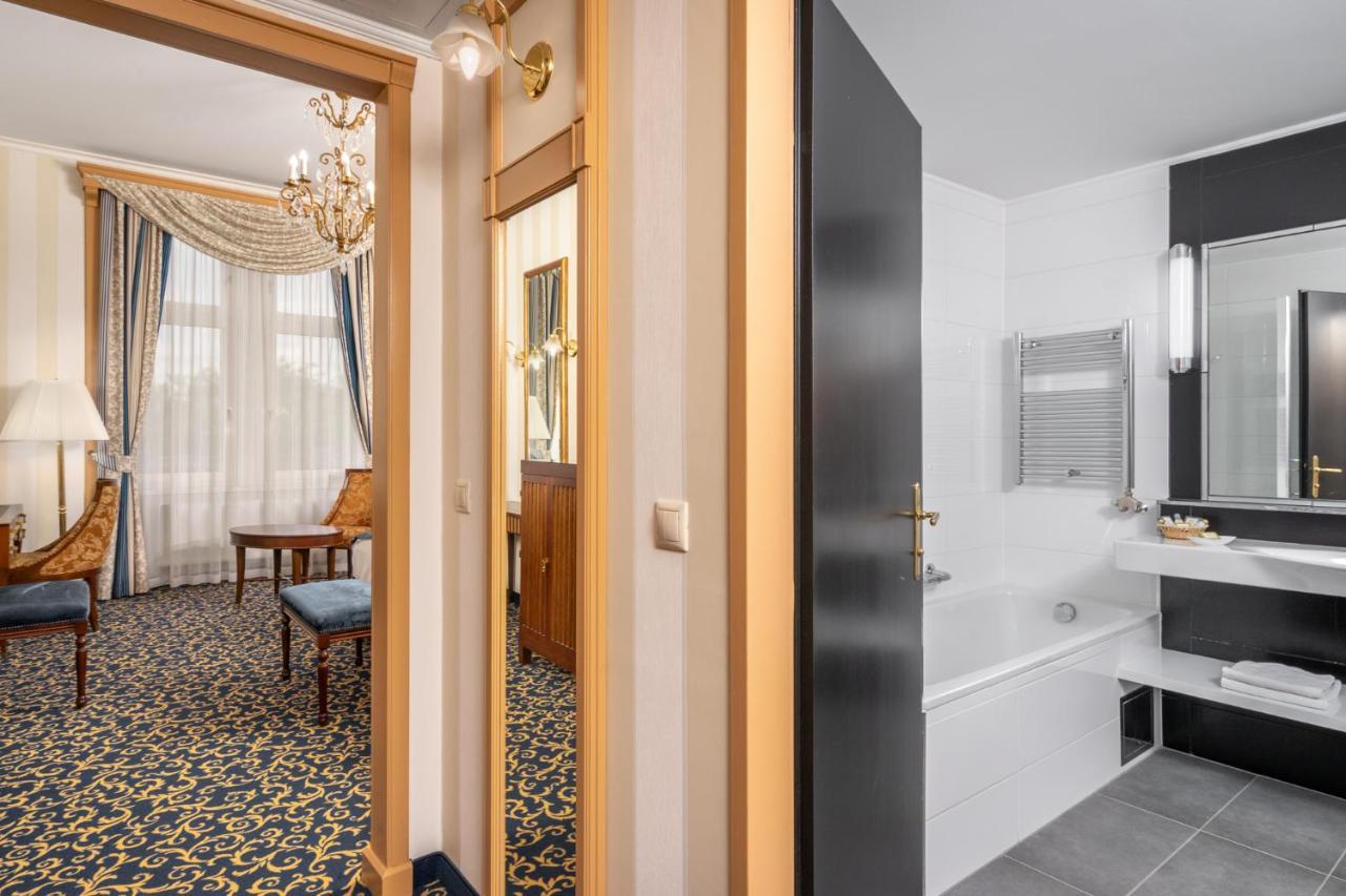 Deluxe Plus Twin Room Wellness Fitness Access,1596009208:JPEG