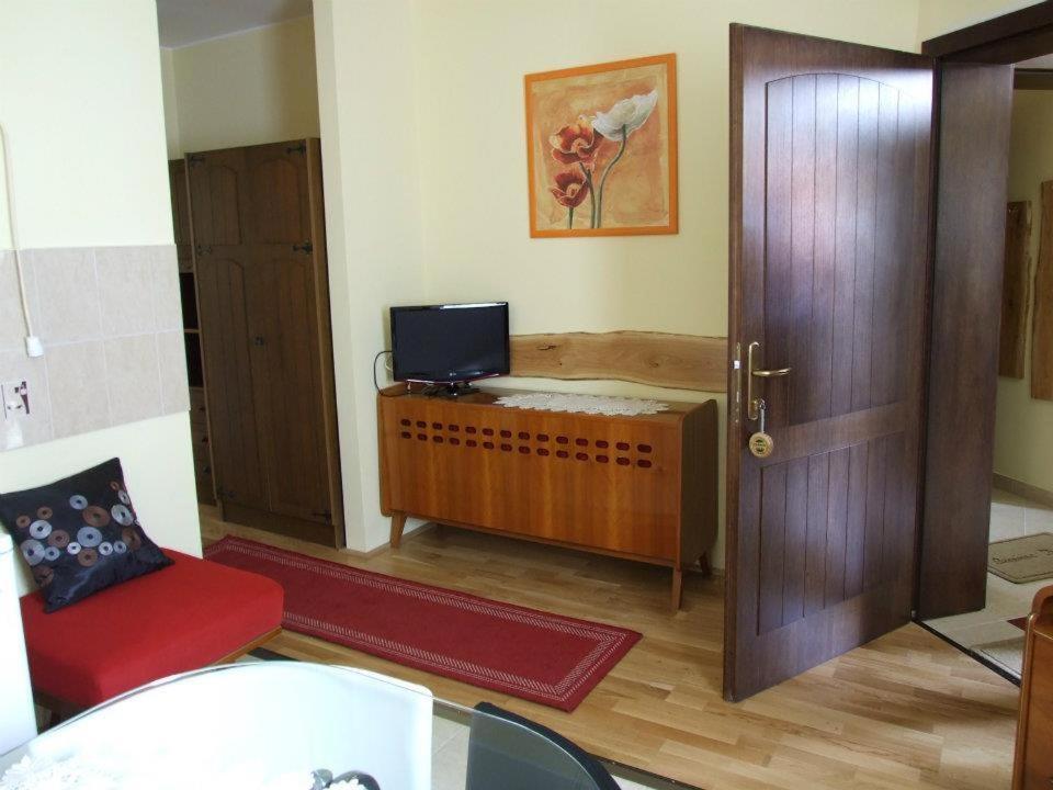 Family Suite,12956442:JPEG