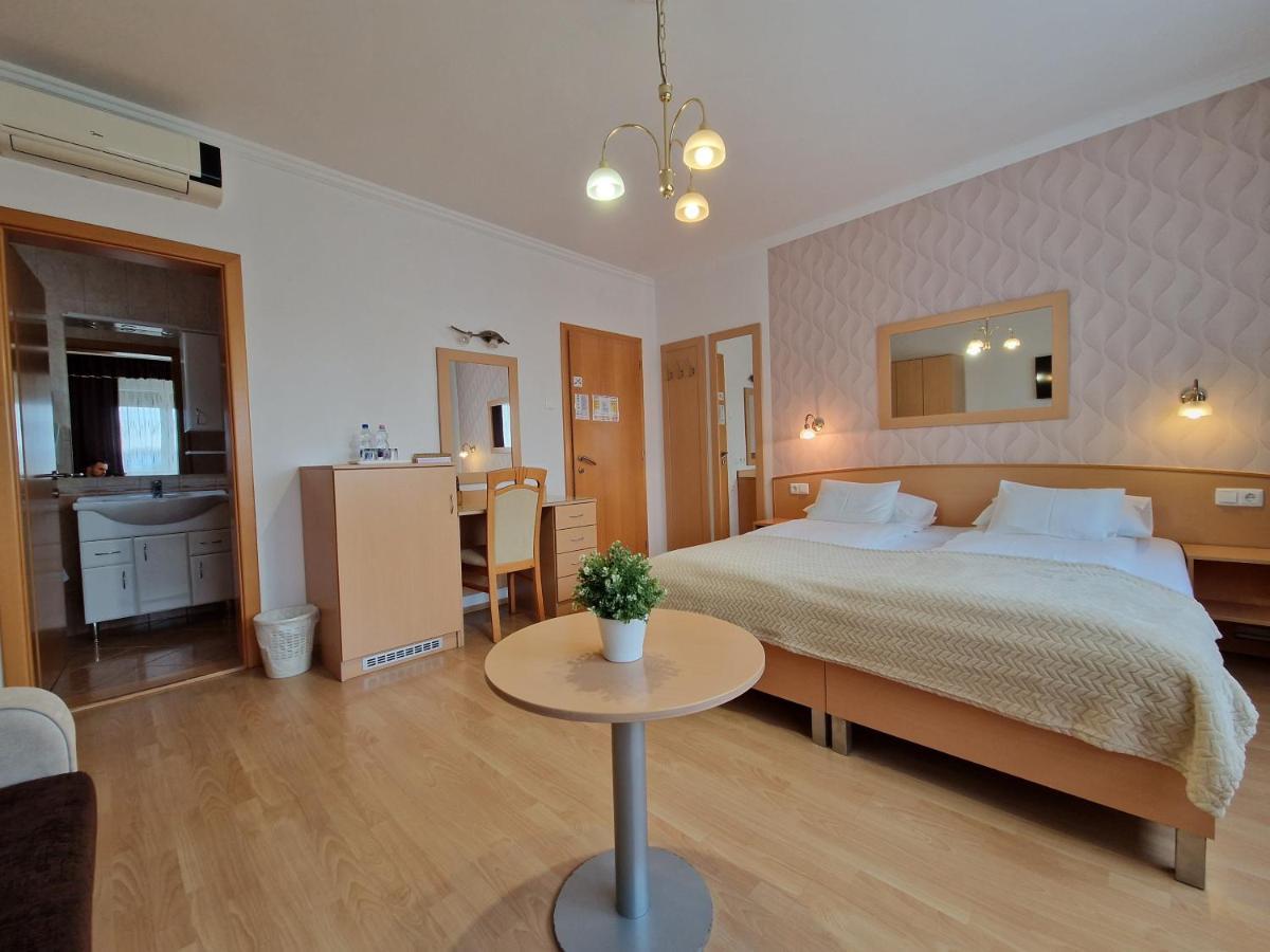 Comfort Quadruple Room