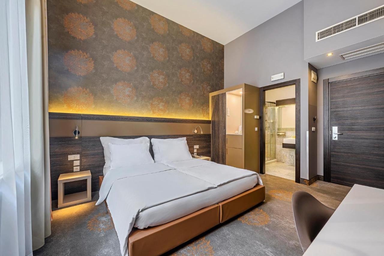 Standard Double or Twin Room,1742577680:JPEG