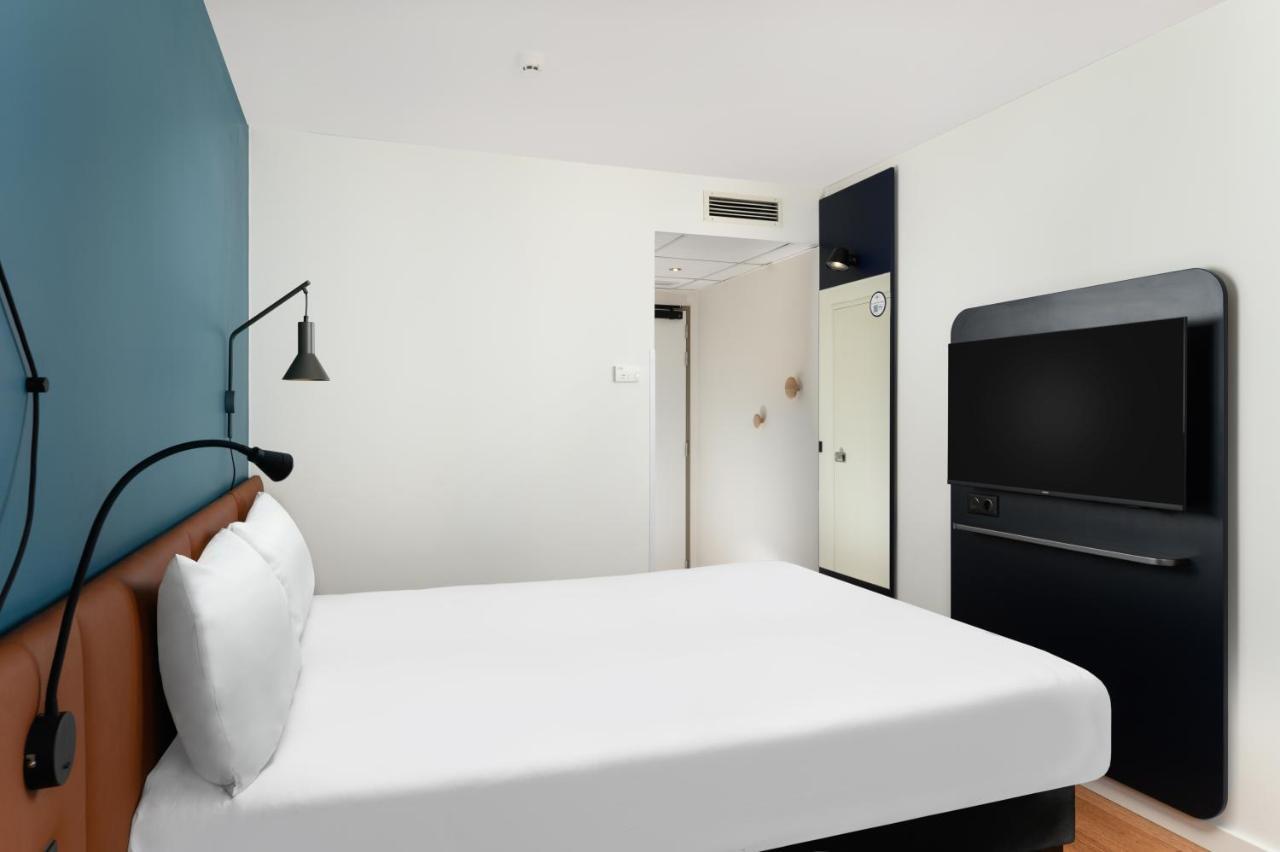 Standard Double Room,1381824065:JPEG