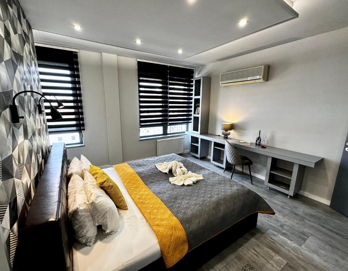 Superior Apartment