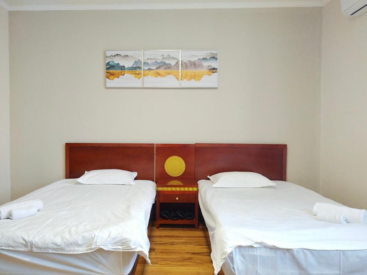 Triple Room,1388162717:JPEG