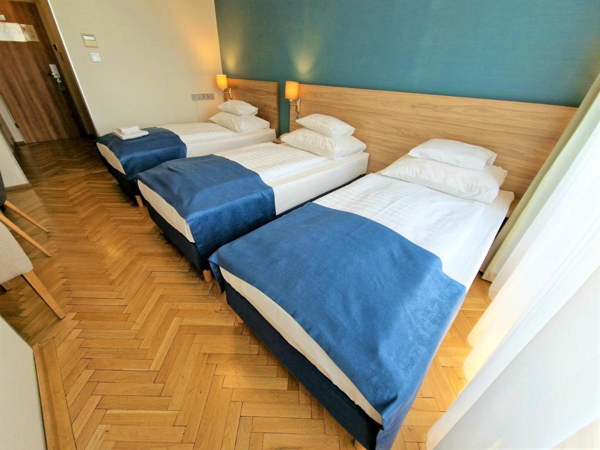 Comfort Triple Room,1394956976:JPEG