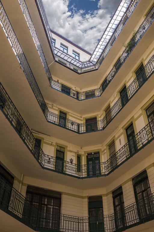 Deluxe Apartment,139861785:JPEG