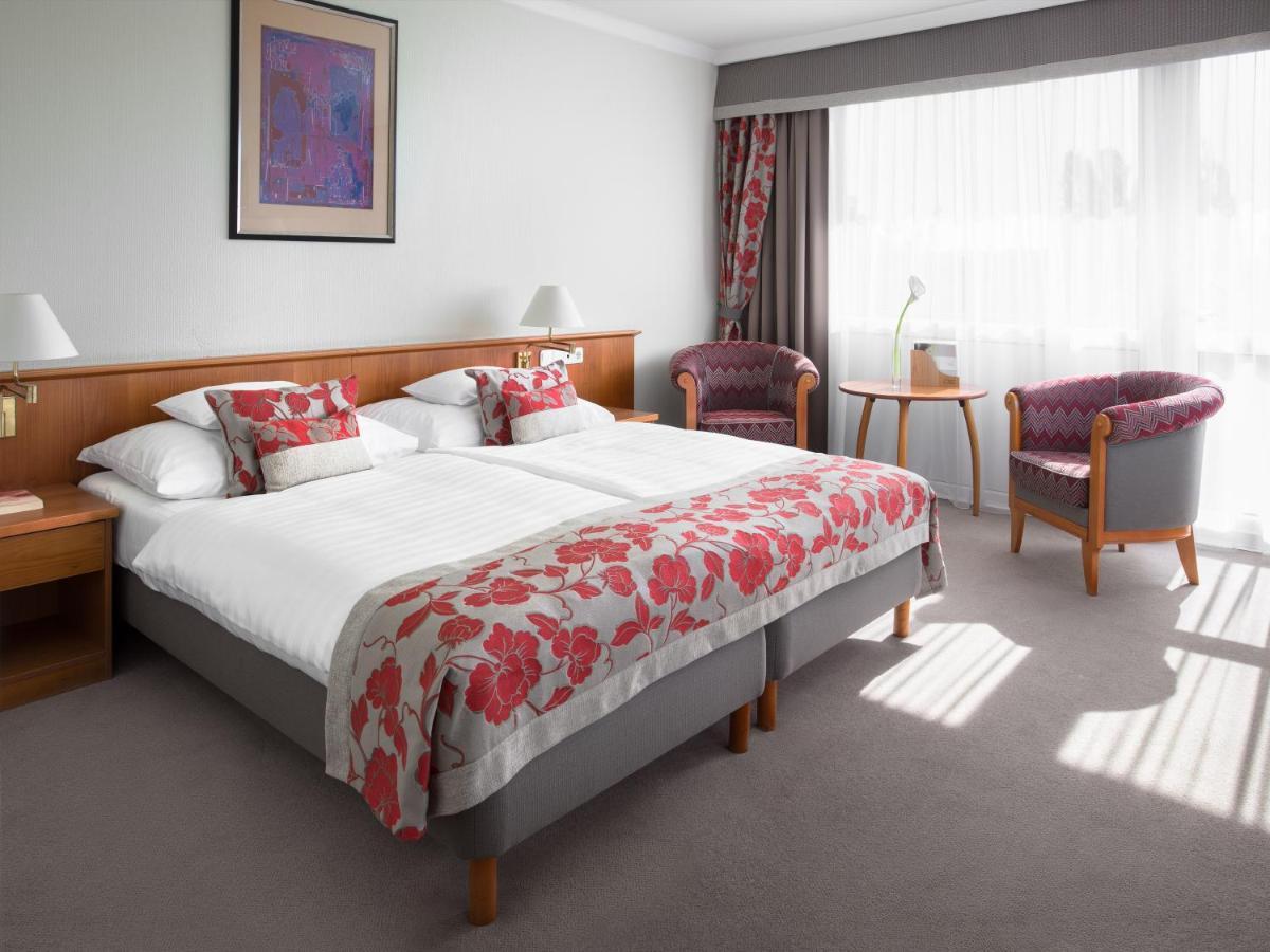 Superior Twin Room Balcony