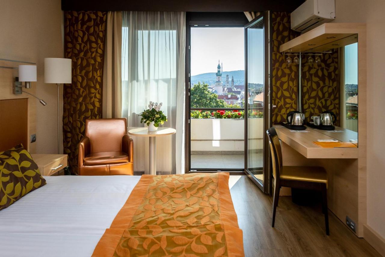 Premium Double or Twin Room Balcony