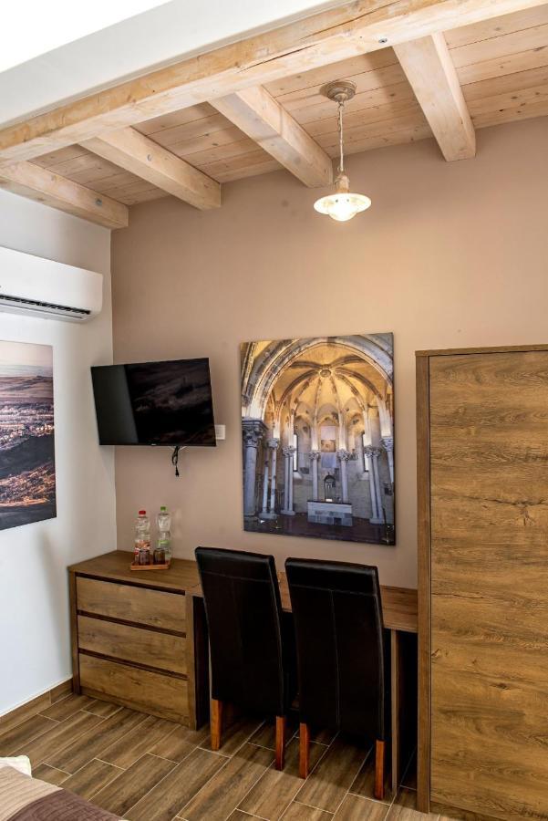 Budget Triple Room