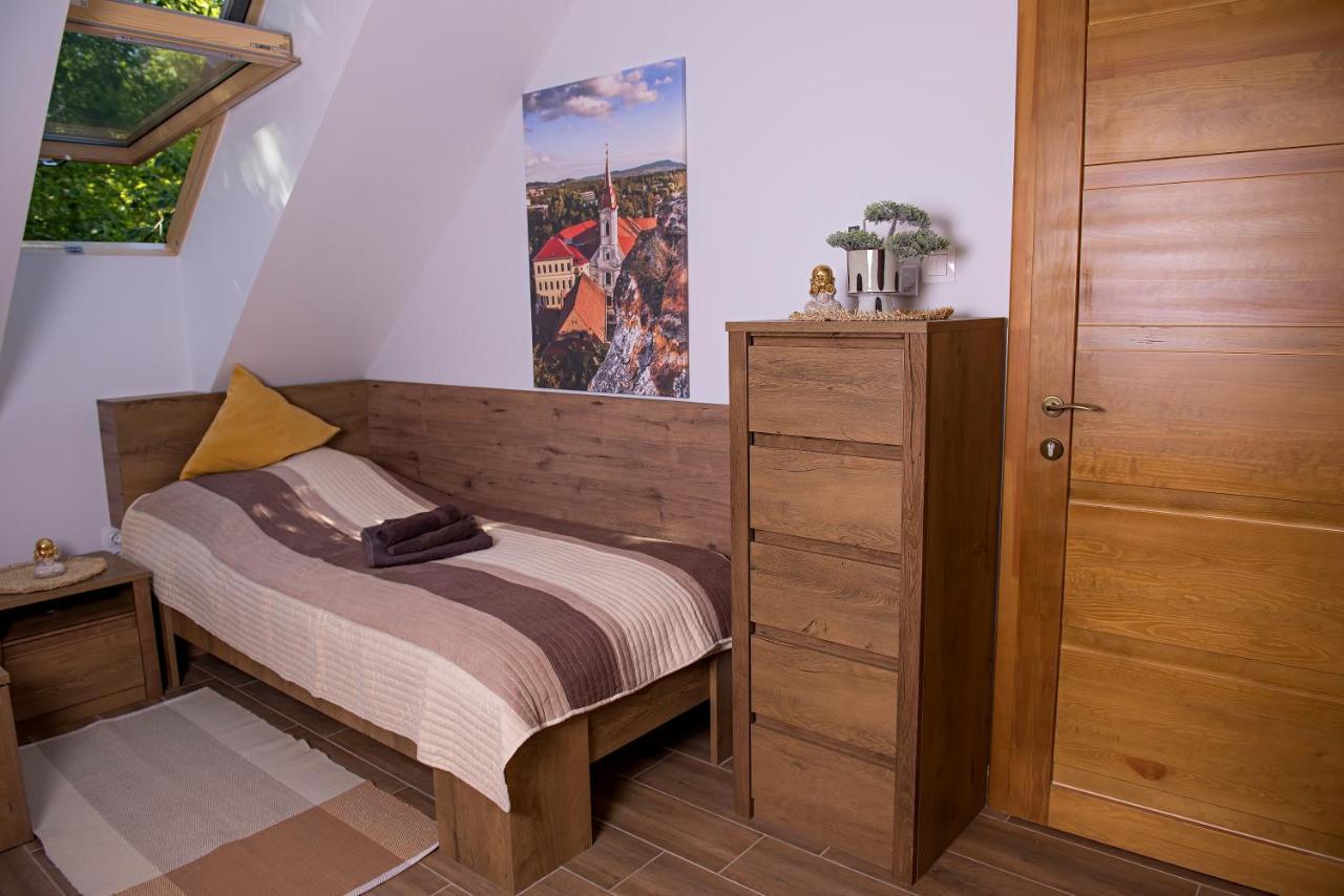 Economy Twin Room