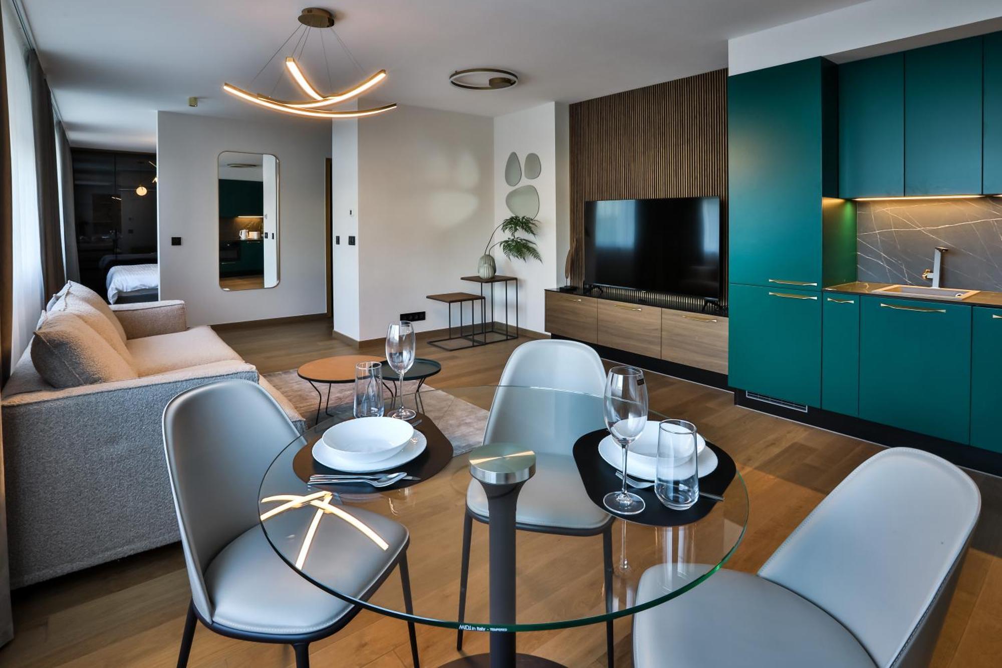 One-Bedroom Apartment,1523757835:JPEG