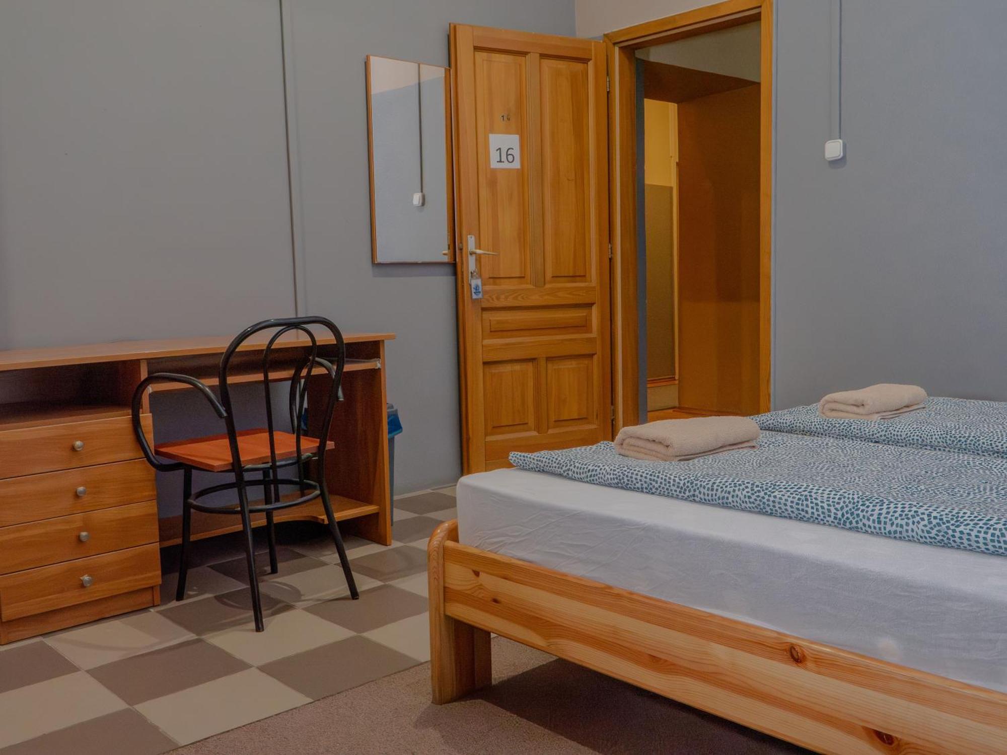 Double or Twin Room,1525993693:JPEG