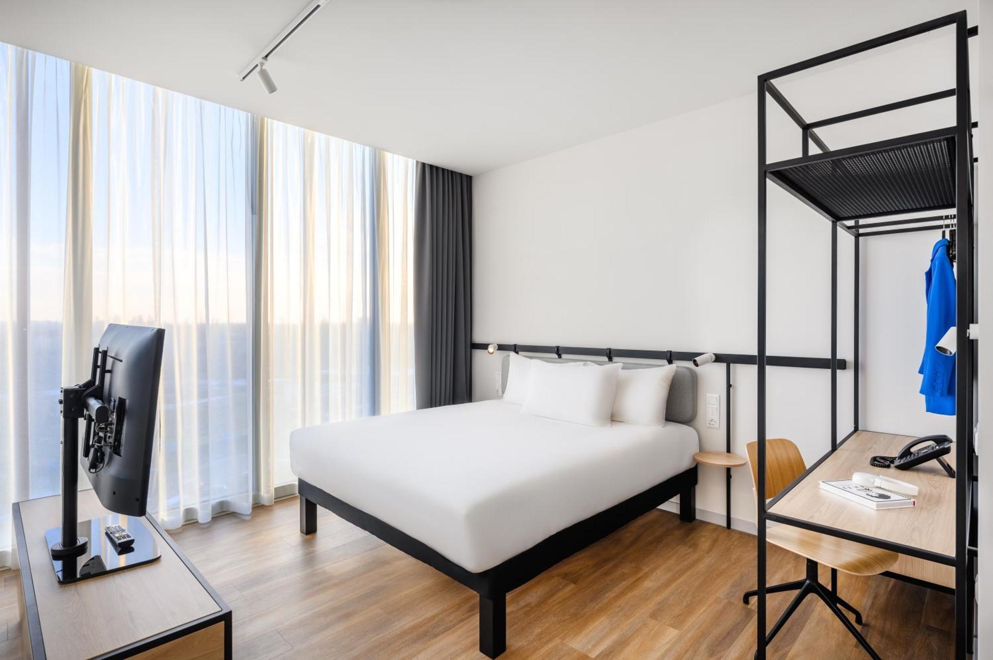 Premium Double Room sofa bed,1530656218:JPEG