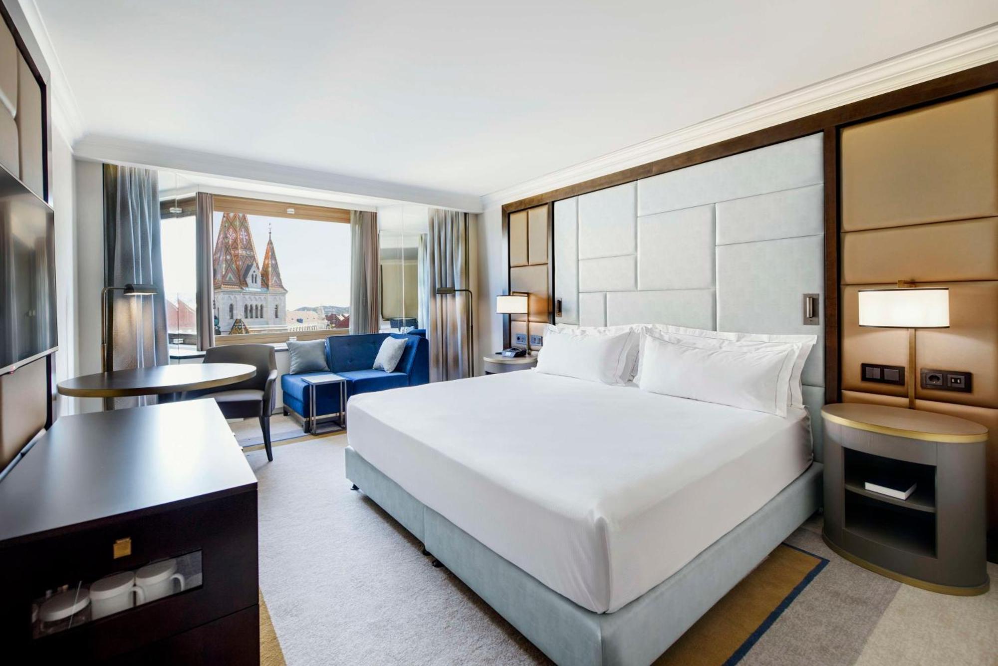 Superior King Room