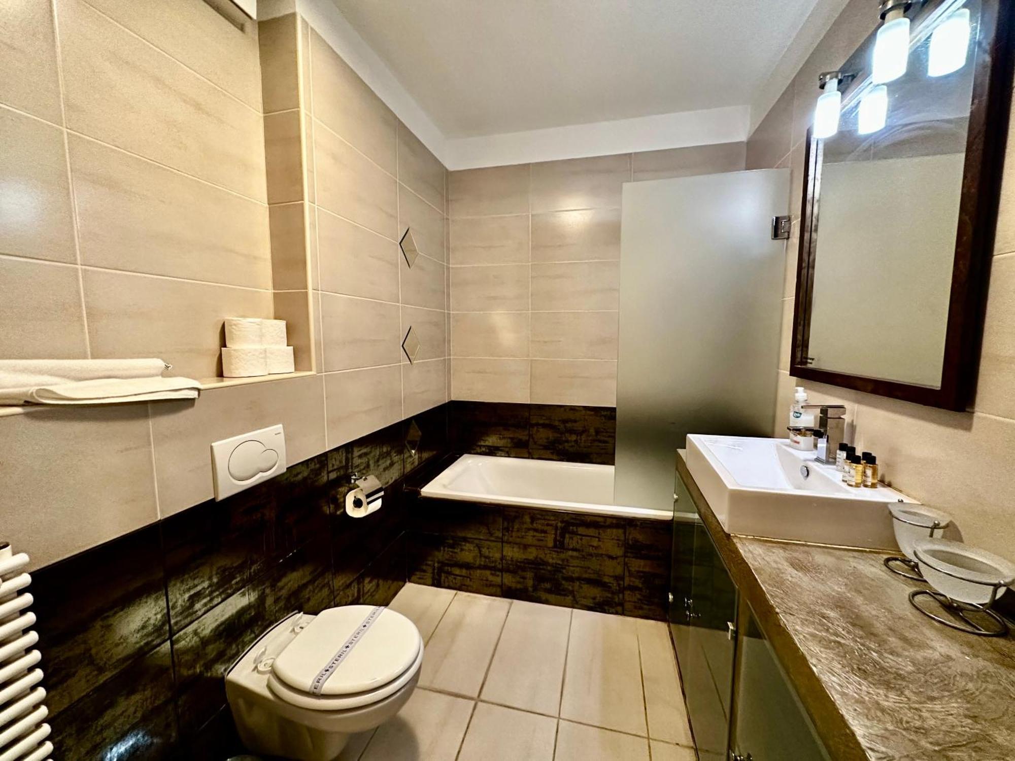 Superior Apartment