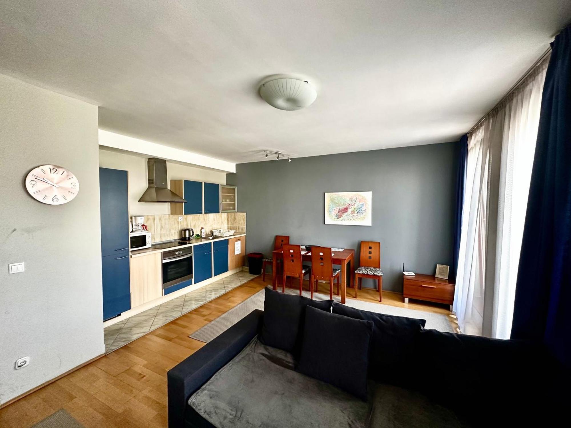 Superior Apartment