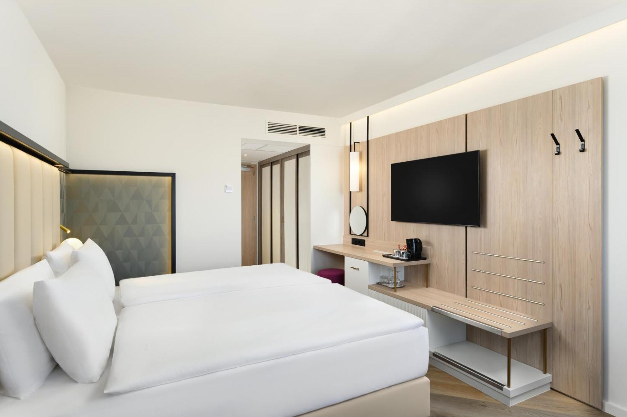 Premium Double Room Wellness Fitness Access