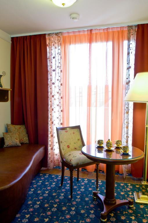 Superior Suite
