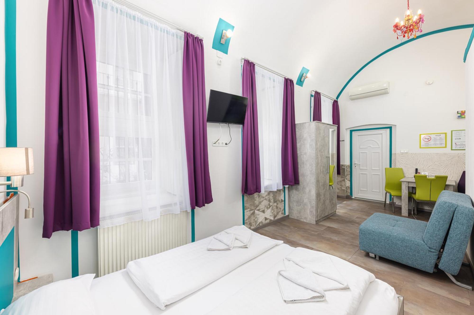 Medium Studio,1567407788:JPEG