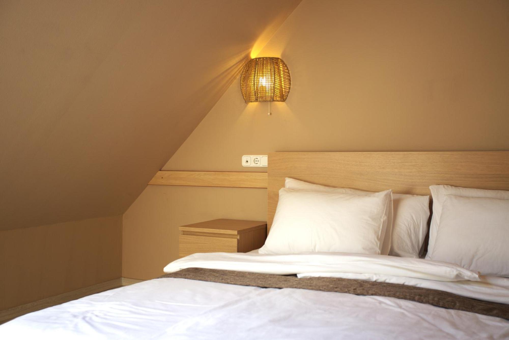 Double Room Private Bathroom