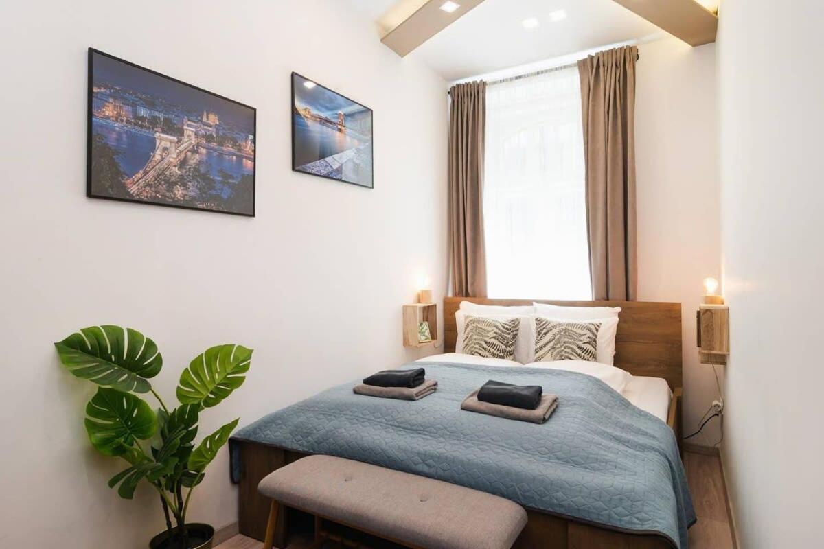 Apartment,1572911042:JPEG