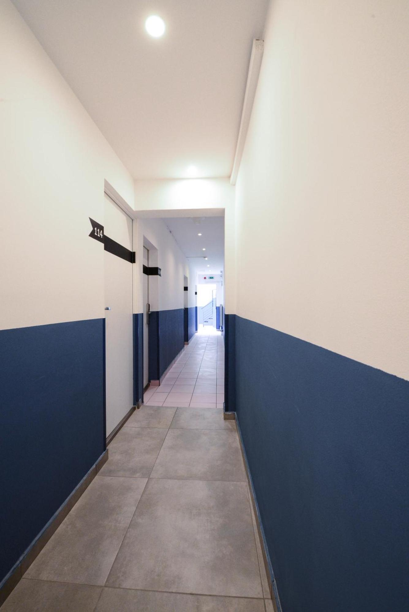 Compact Single Room