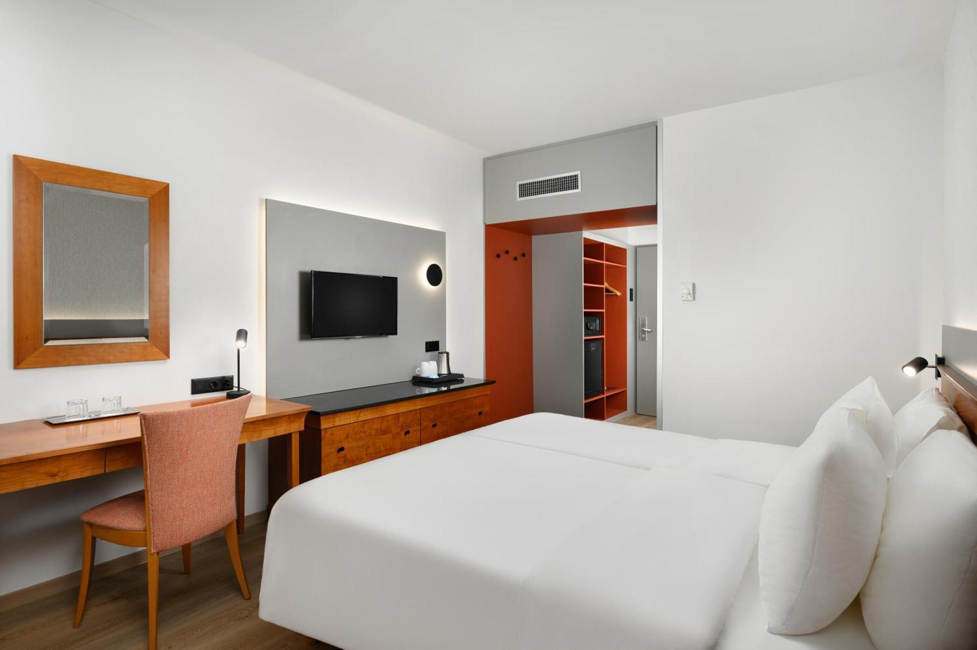 Superior Double Room,1589554238:JPEG