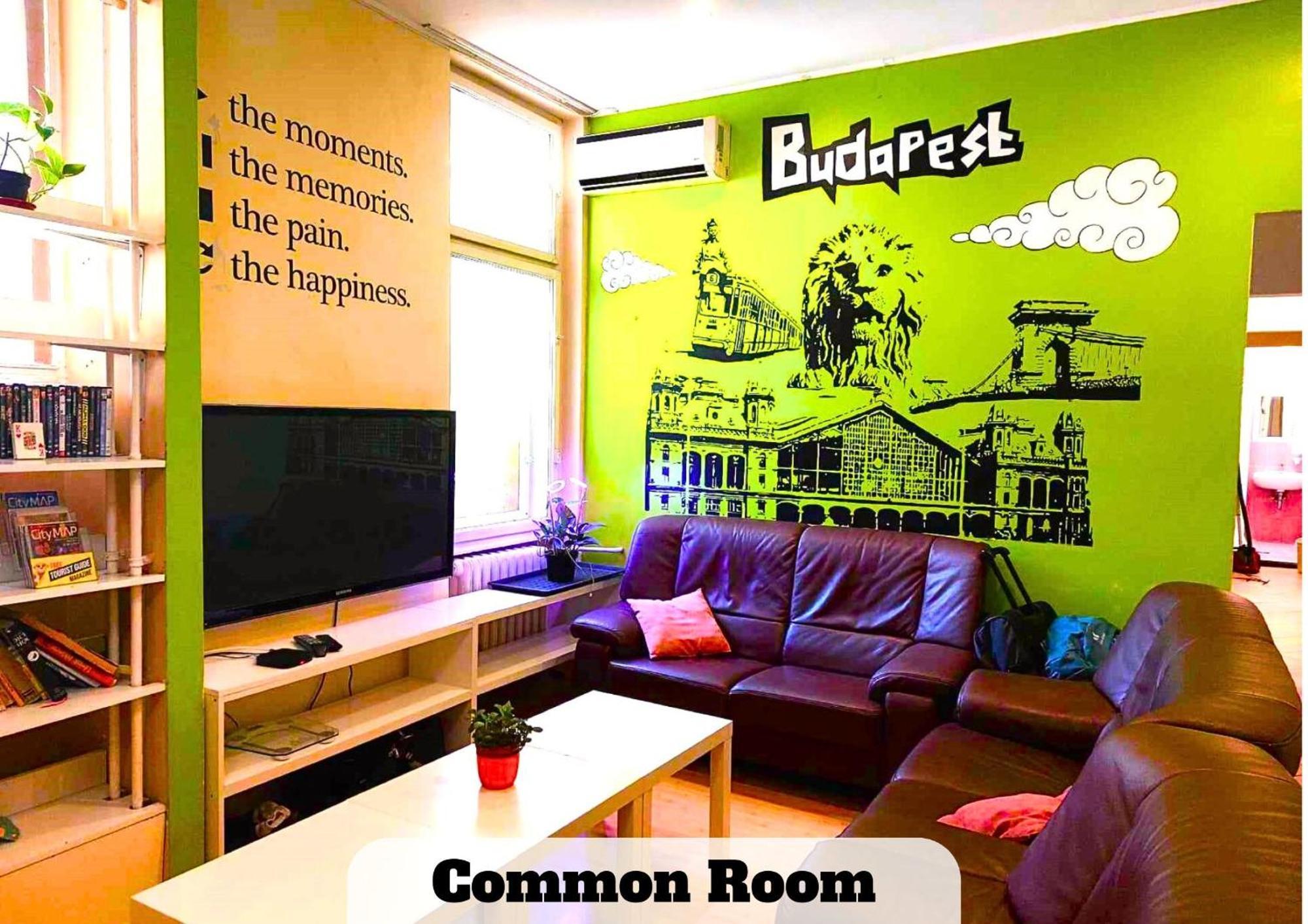 Large Triple Room