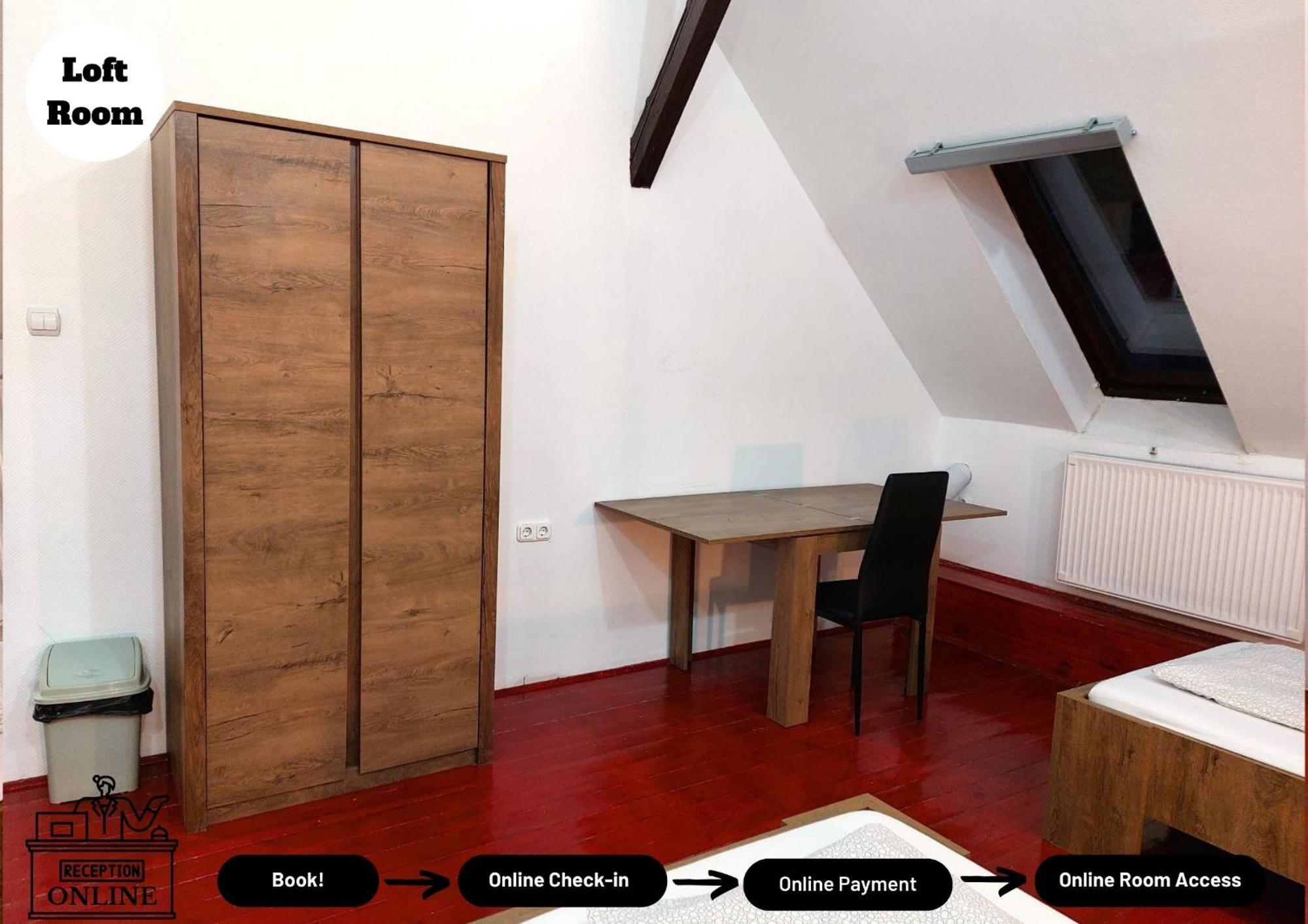 Triple Room with Shared Bathroom,1598978864:JPEG