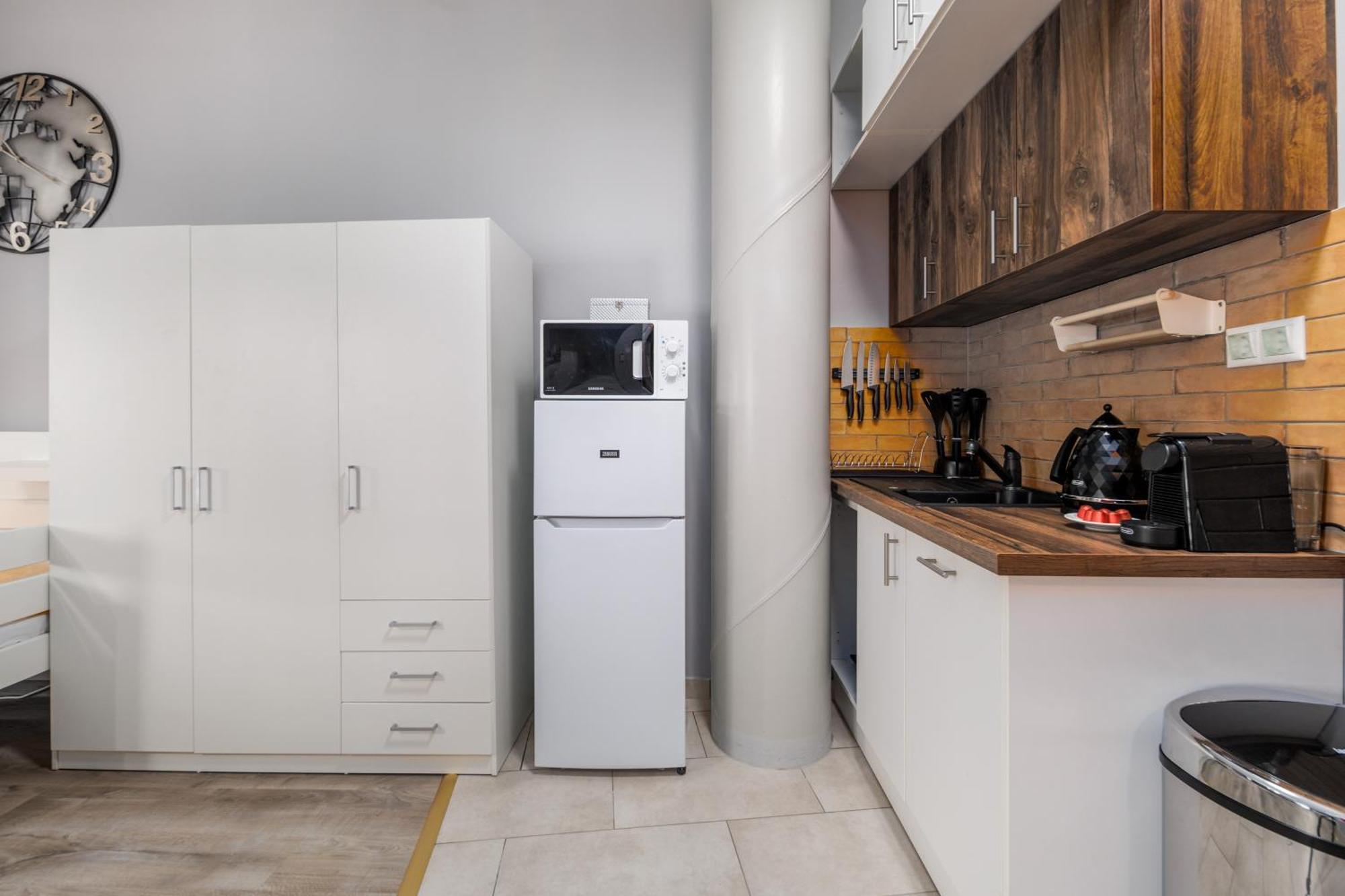 Quadruple Room Private Bathroom