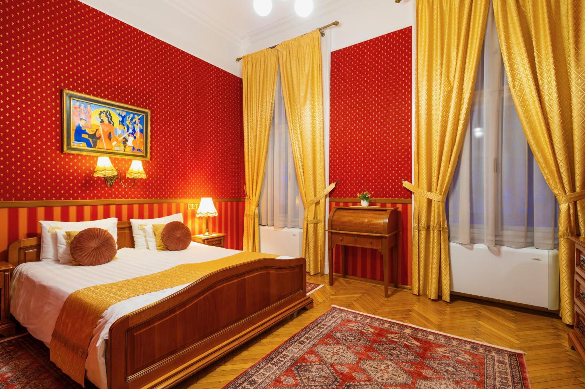 Superior Double or Twin Room