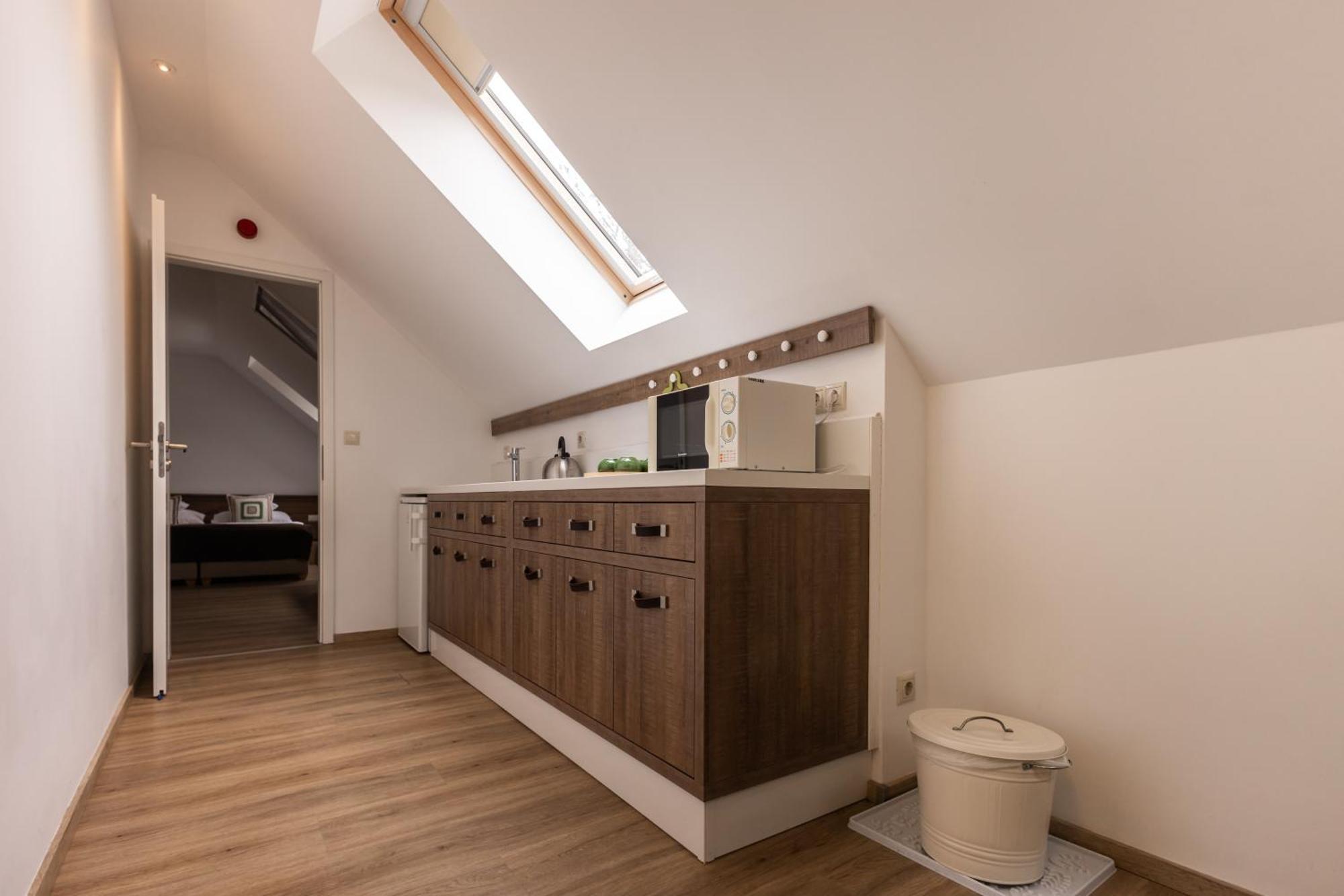 Small Twin Room