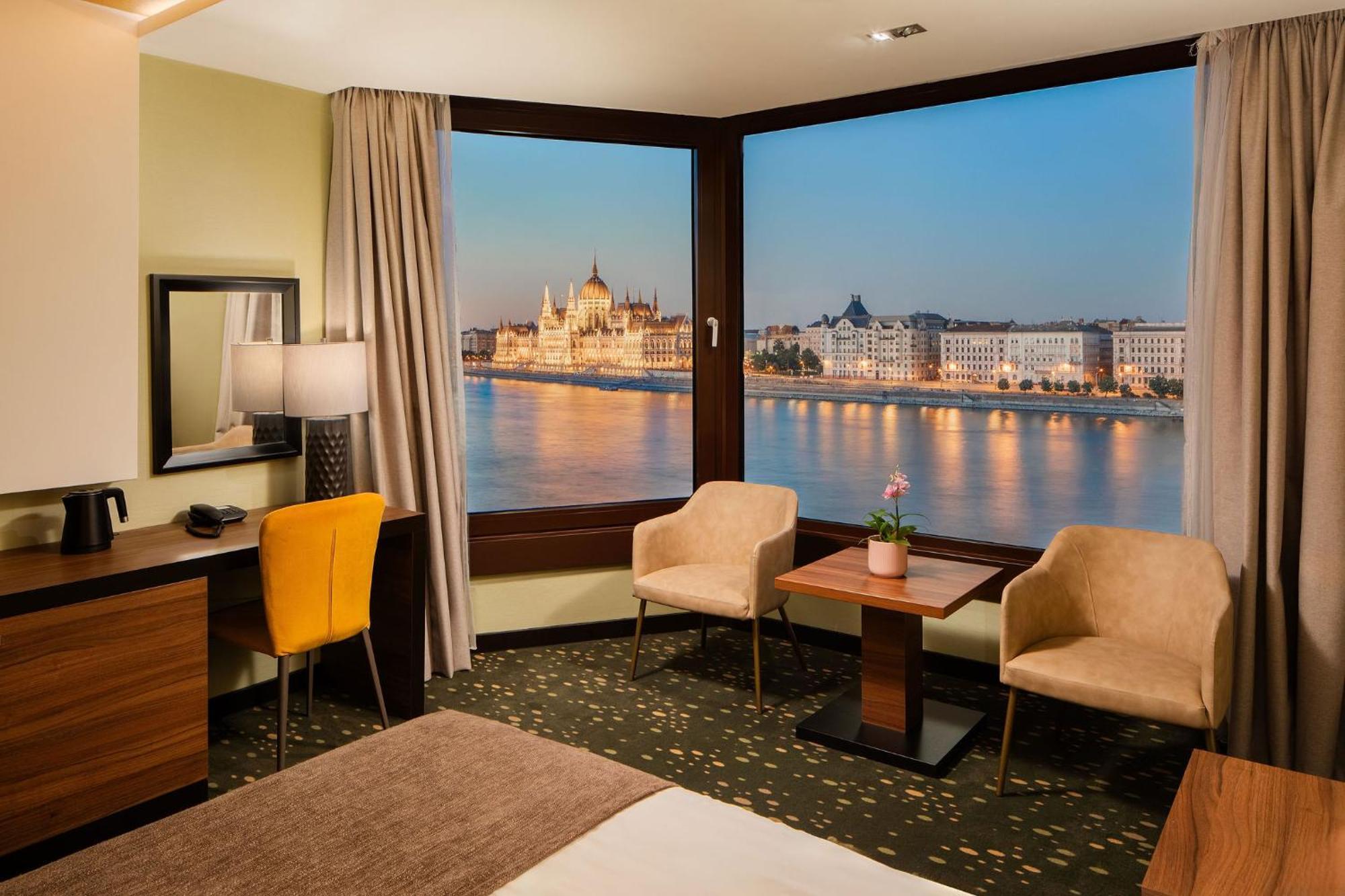 RiverView Double or Twin Room