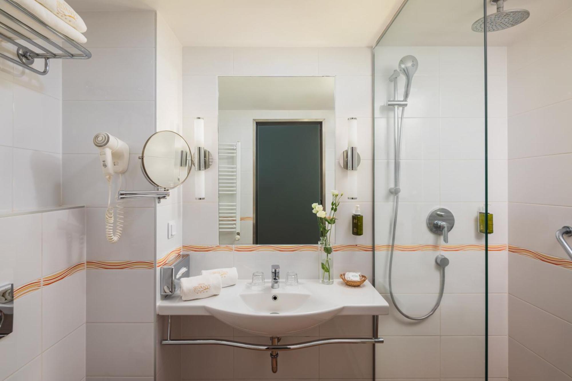 Standard Premium Double or Twin Room Forest View,1697922498:JPEG