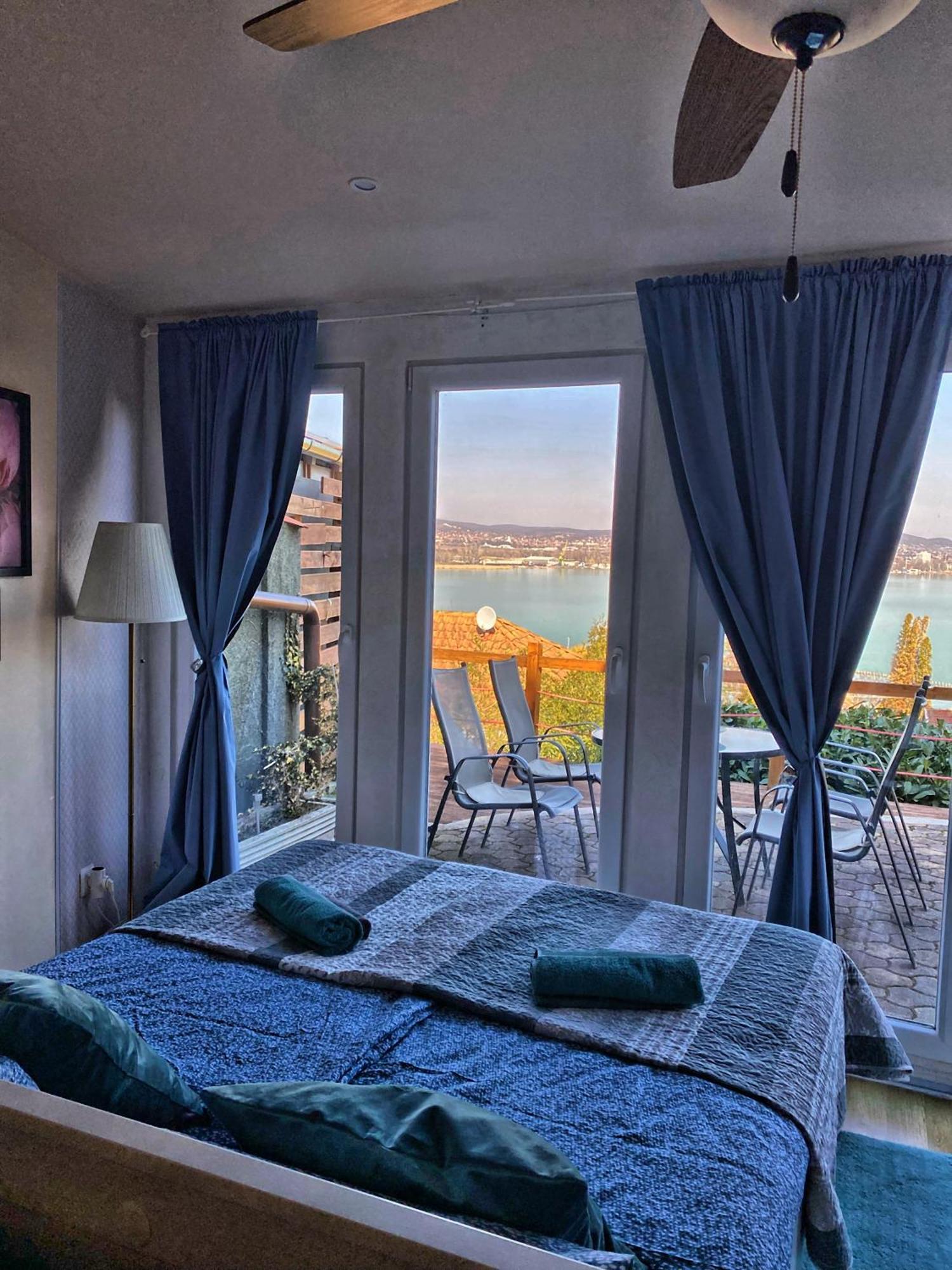 Double Room Lake View