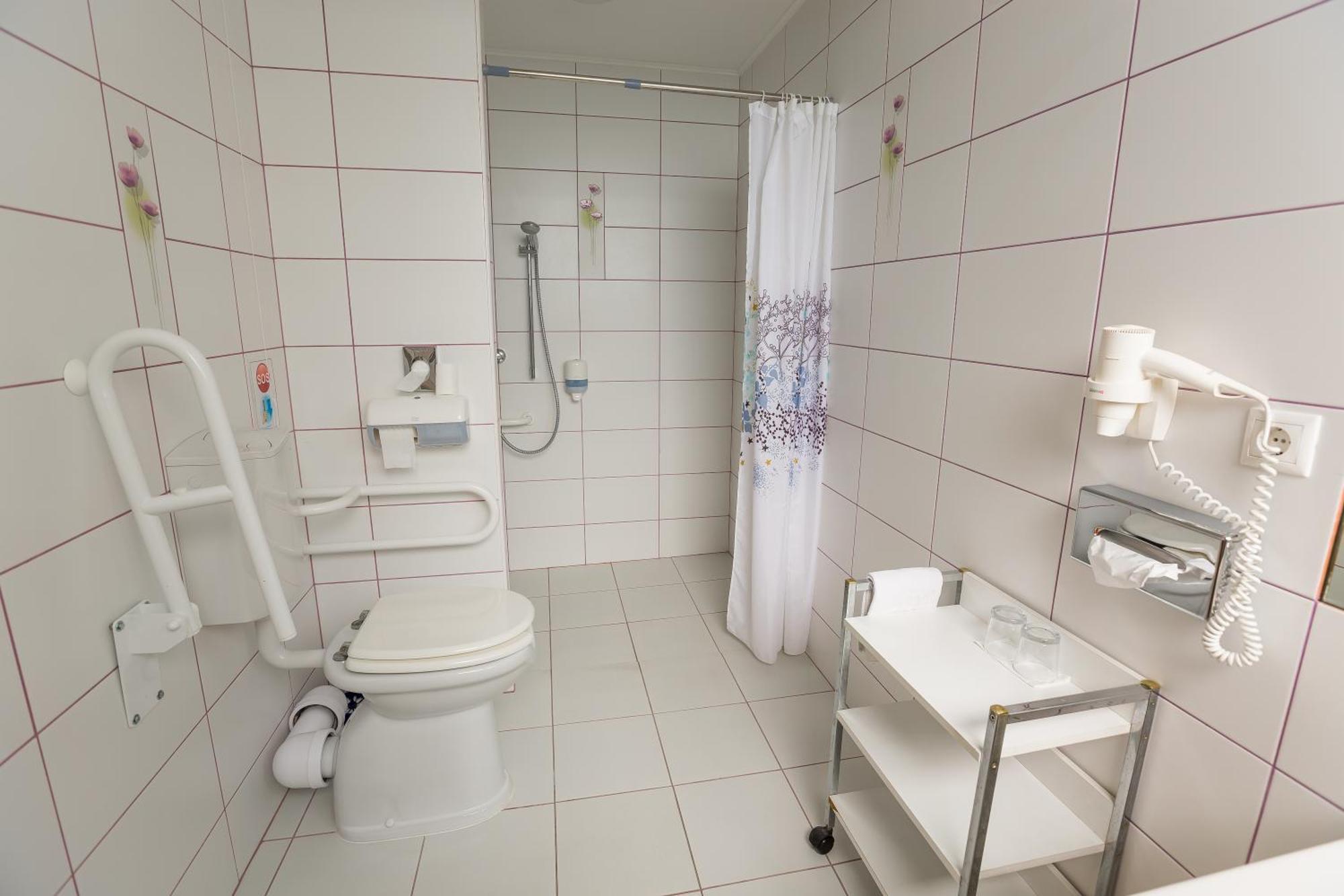 Twin Room Disability Access